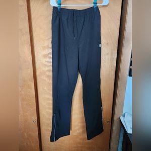 New balance wind breaker running pants men's medium black